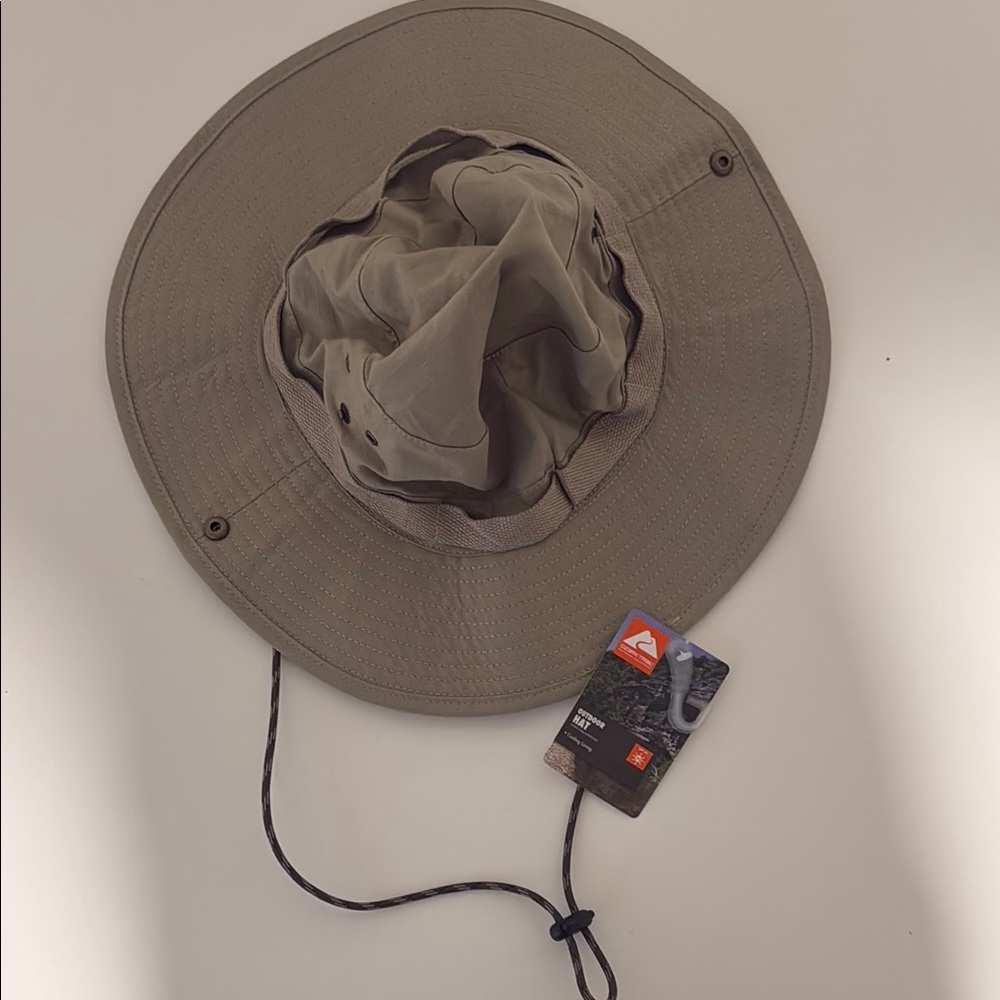Quiksilver Tan Safari Hat with Wide Brim